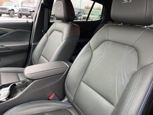 2024 Buick Envista Sport Touring FWD