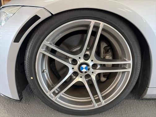 2011 BMW 335 335is