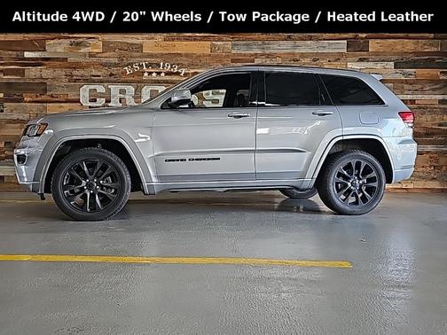 2021 Jeep Grand Cherokee Laredo