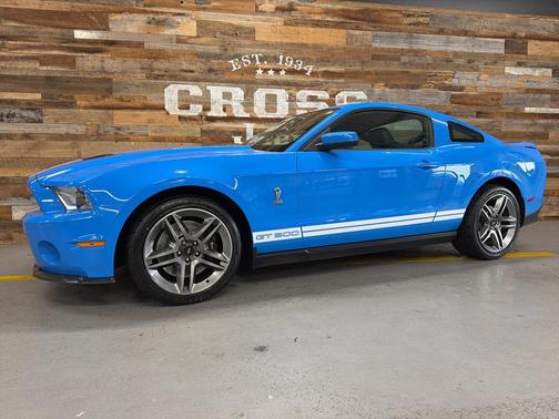 2010 Ford Shelby GT500 Base