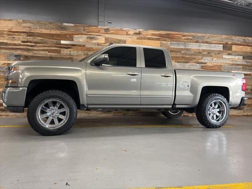 2017 Chevrolet Silverado 1500 2LT