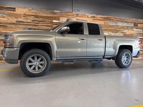 2017 Chevrolet Silverado 1500 2LT