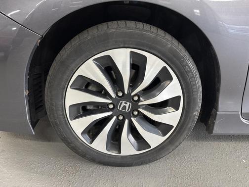 2017 Honda Accord Hybrid Touring