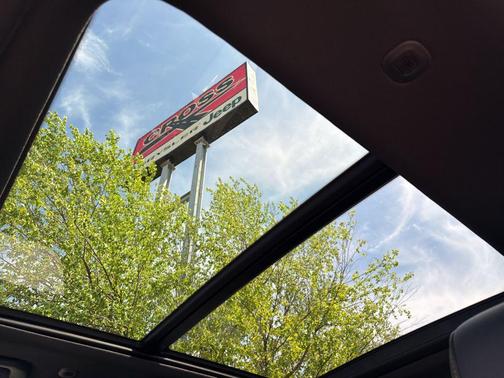 High Gloss Black 2026 Jeep Grand Wagoneer 4x4