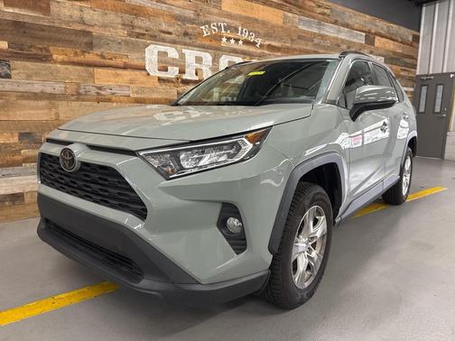 2019 Toyota RAV4 XLE