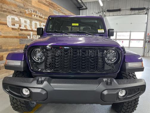 2026 Jeep Gladiator Willys 4x4