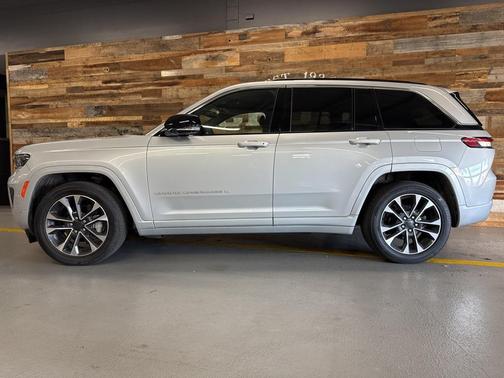 2024 Jeep Grand Cherokee Overland