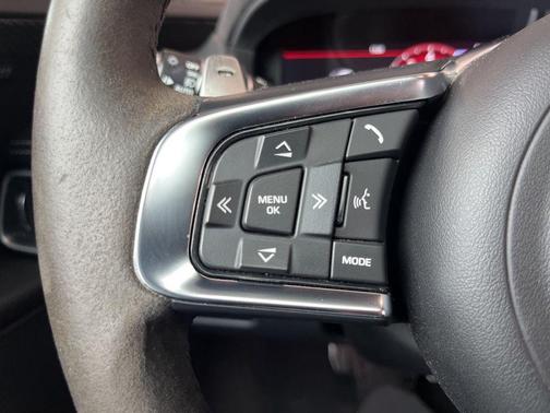 2019 Jaguar XE SV Project 8