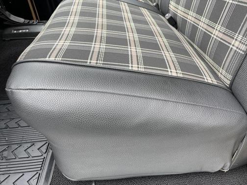 1976 Jeep Wagoneer Custom