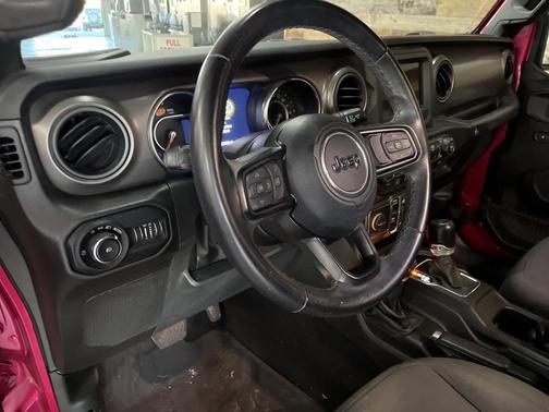 2022 Jeep Wrangler Willys