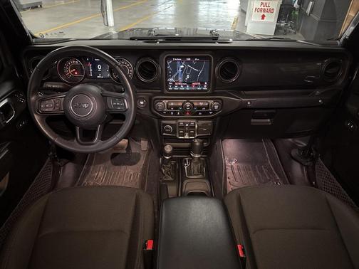 2022 Jeep Gladiator Altitude 4x4