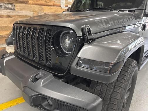 2022 Jeep Gladiator Altitude 4x4