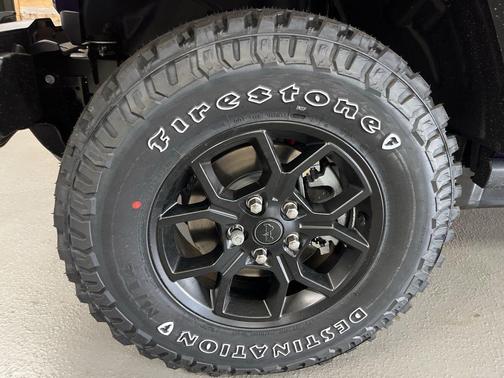 2026 Jeep Gladiator Willys 4x4