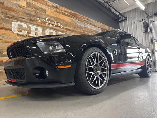 2011 Ford Shelby GT500 Base