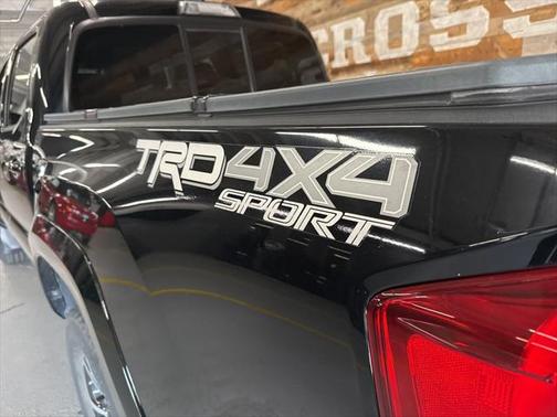 2016 Toyota Tacoma TRD Sport