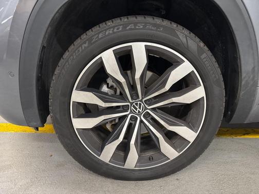 2021 Volkswagen Atlas 3.6L SEL Premium