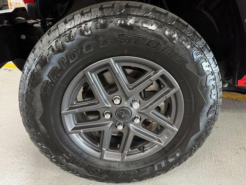 Firecracker Red Clearcoat 2024 Jeep Gladiator Sport S