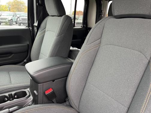 2026 Jeep Gladiator Willys 4x4