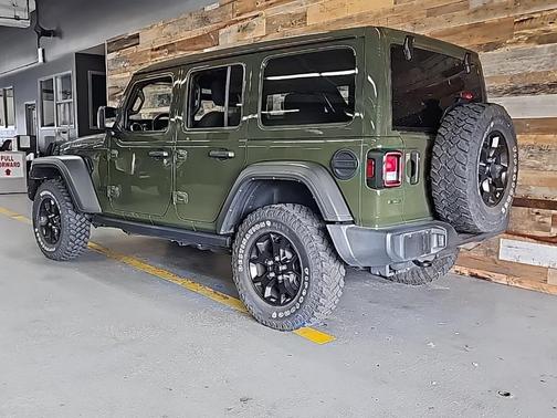 2022 Jeep Wrangler Willys