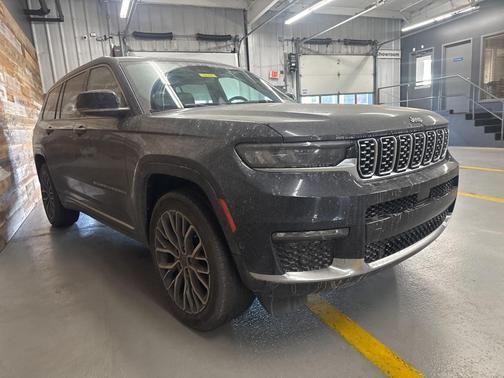 2023 Jeep Grand Cherokee L Summit Reserve