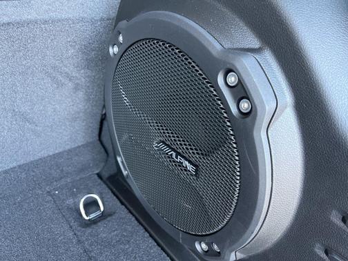 Bright White Clearcoat 2026 Jeep Wrangler Rubicon