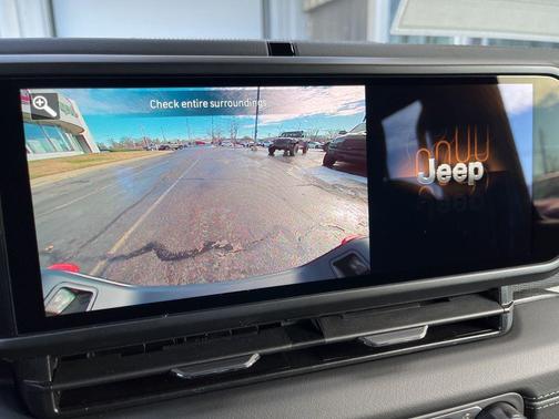 2026 Jeep Gladiator Mojave 4x4