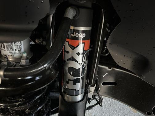 2026 Jeep Gladiator Mojave 4x4