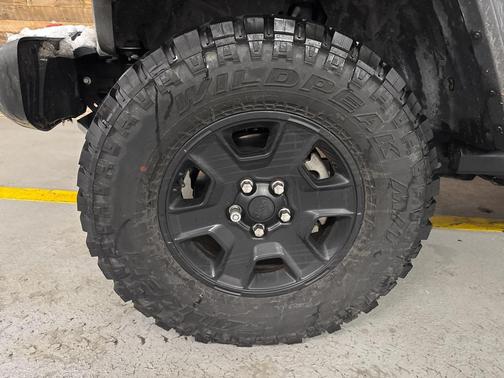 2021 Jeep Gladiator Mojave 4X4