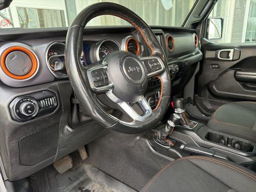 2021 Jeep Gladiator Mojave 4X4