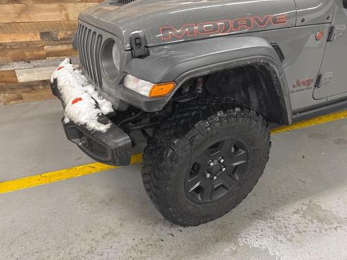 2021 Jeep Gladiator Mojave 4X4