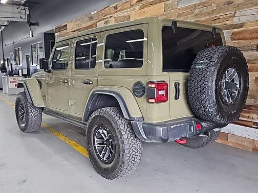 2025 Jeep Wrangler Rubicon