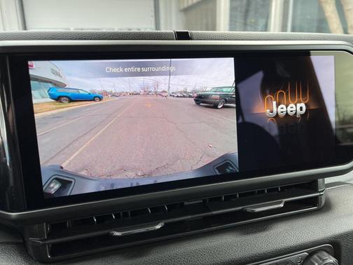 2026 Jeep Gladiator Sport S