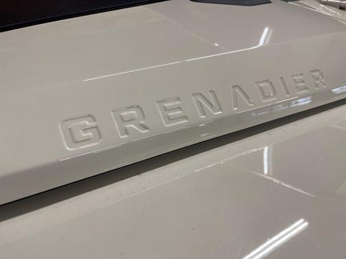 2024 INEOS Grenadier AWD