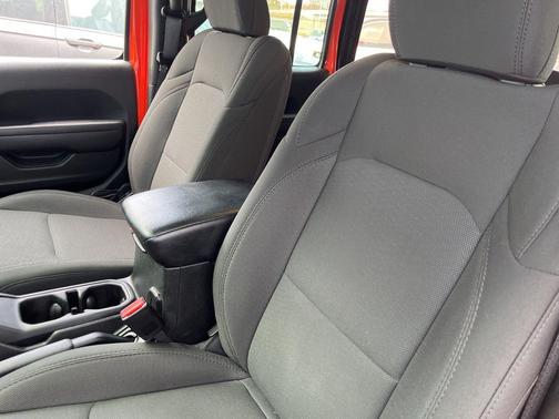 2023 Jeep Wrangler Willys