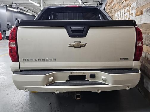 2011 Chevrolet Avalanche 1500 LTZ