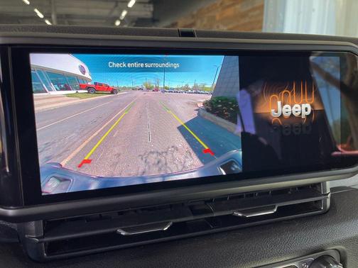 41 2025 Jeep Gladiator Nighthawk