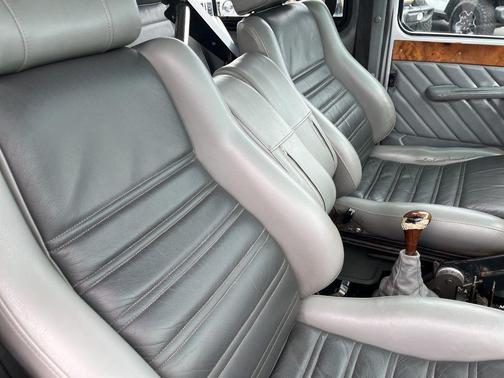 Grey 1986 Mercedes-Benz E-Class G Wag