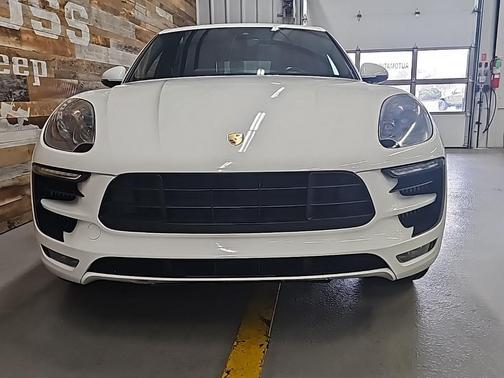 2017 Porsche Macan GTS