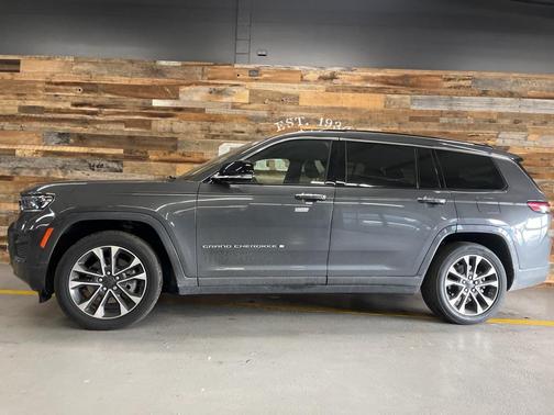 2022 Jeep Grand Cherokee L Overland