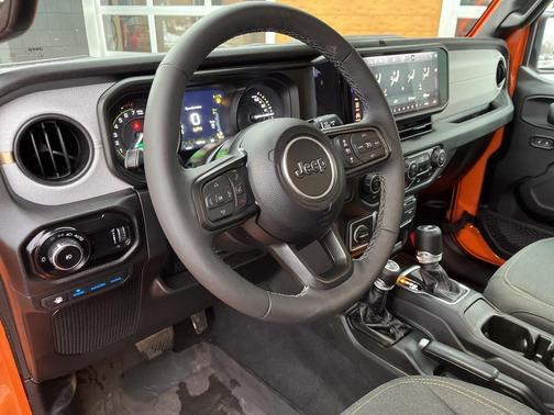2025 Jeep Wrangler 4xe Sport S
