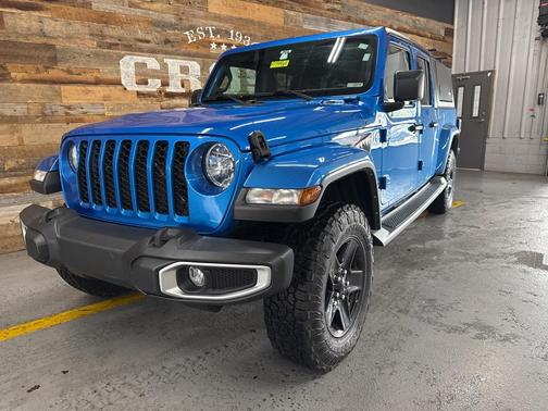 2021 Jeep Gladiator Sport S