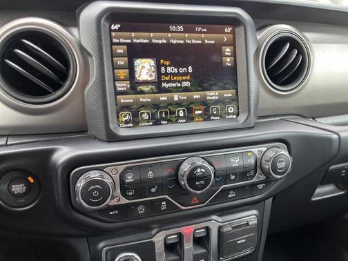 Hydro Blue Pearlcoat 2022 Jeep Wrangler Willys