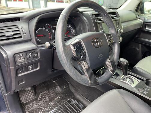 2020 Toyota 4Runner SR5 Premium