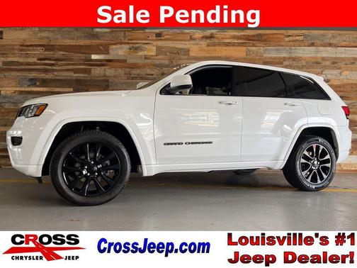 Bright White Clearcoat 2018 Jeep Grand Cherokee Altitude