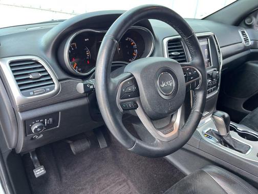 Bright White Clearcoat 2018 Jeep Grand Cherokee Altitude