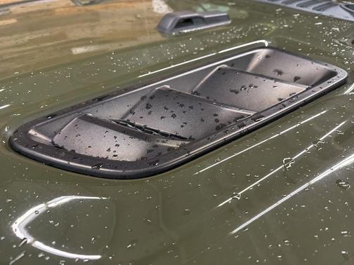 Sarge Green Clearcoat 2022 Jeep Gladiator Rubicon