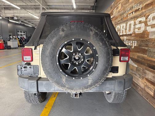 2011 Jeep Wrangler Unlimited Sport