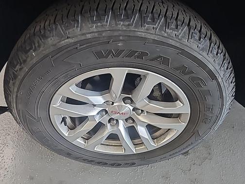 Carbon Metallic 2004 GMC Sierra 1500 SLE Extended Cab