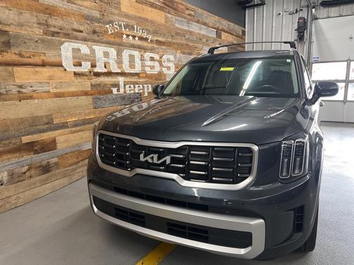2023 Kia Telluride S