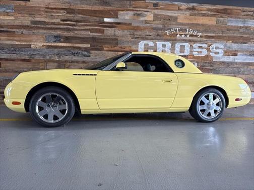 2002 Ford Thunderbird Base